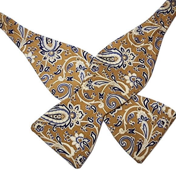 Beau Ties LTD of Vermont Multicolor Paisley Silk Bow Tie Adjustable - Picture 2 of 5